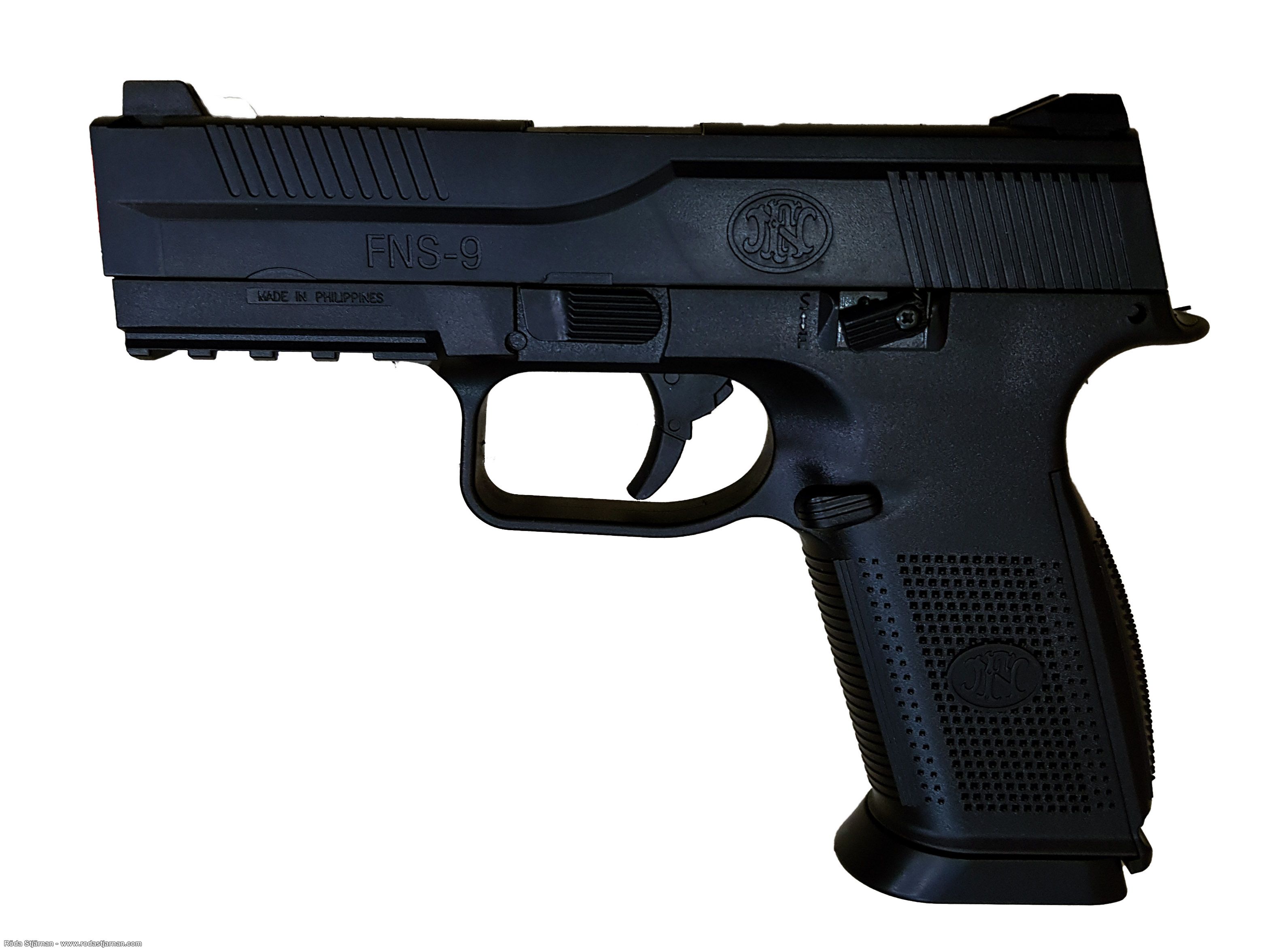 Cybergun FN FNS-9 Spring gun Airsoft Pistol | Buy online, fast