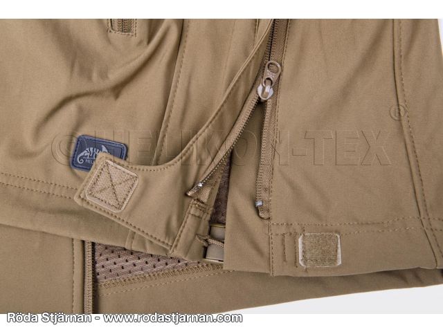 Helikon Tex Cougar Svart Röda Stjärnan Allt inom airsoft Taktisk jacka fleece Svart Röda Stjärnan Allt inom