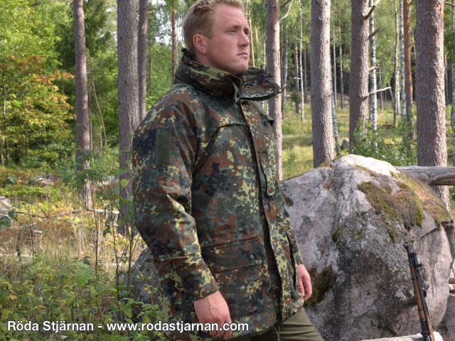 Mil-Tec Membranparka Flecktarn jackor