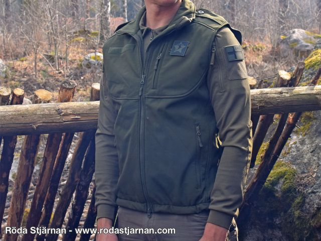 Mil-Tec Softshell väst OD regn och värmekläder