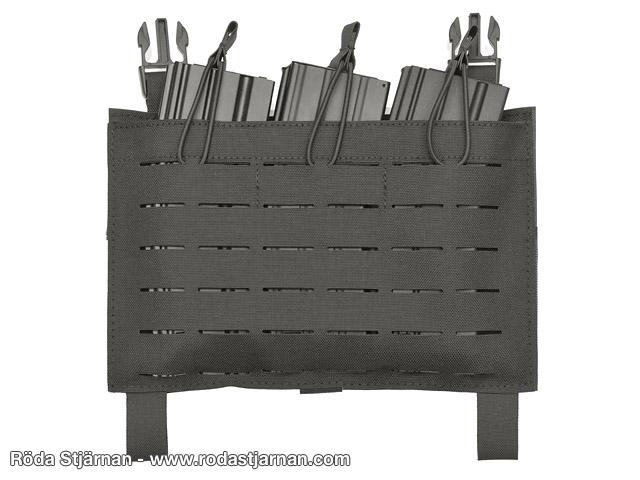 Buckle Up-panel med tre magasinsfickor för AR15/M4/AK74 svart fickor