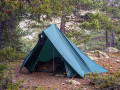 DD Tarp 4x4 Olive Green – vattentät tarp från DD Hammock presenningar och vindskydd