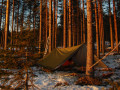  tarps and wind protection