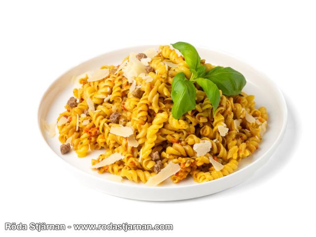 Food Force creamy pasta with beef freeze-dried meals and snacks