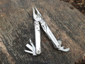 Leatherman Surge